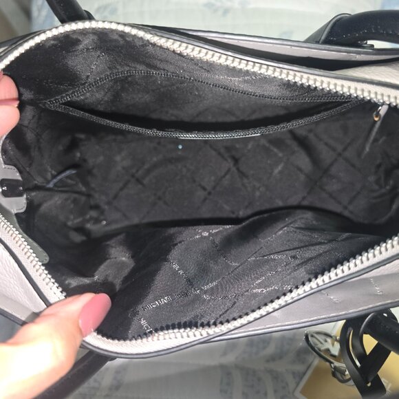 Michael Kors Mercer Medium Color-Block Belted Satchel - Picture 6 of 6